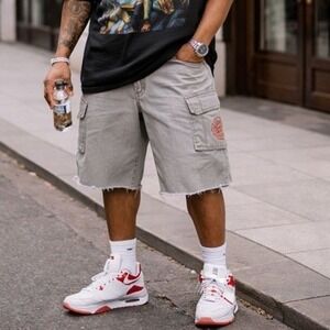 Y2K FUBU The Collection Shorts Men 32 Grey Cargo Embroidered Patch Gorpcore VTG